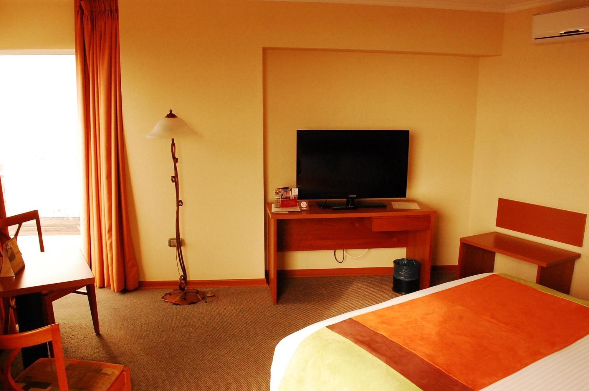 Hotel Florencia Suites & Apartments อันโตฟากัสตา ห้อง รูปภาพ