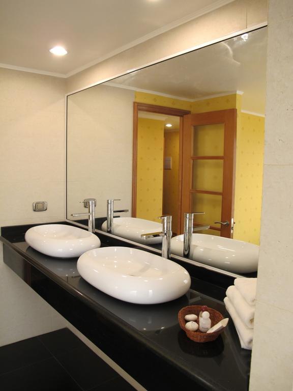 Hotel Florencia Suites & Apartments อันโตฟากัสตา ภายนอก รูปภาพ