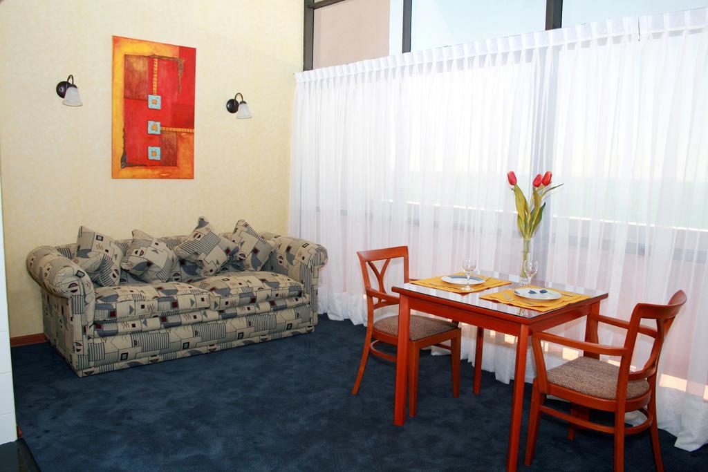 Hotel Florencia Suites & Apartments อันโตฟากัสตา ภายนอก รูปภาพ